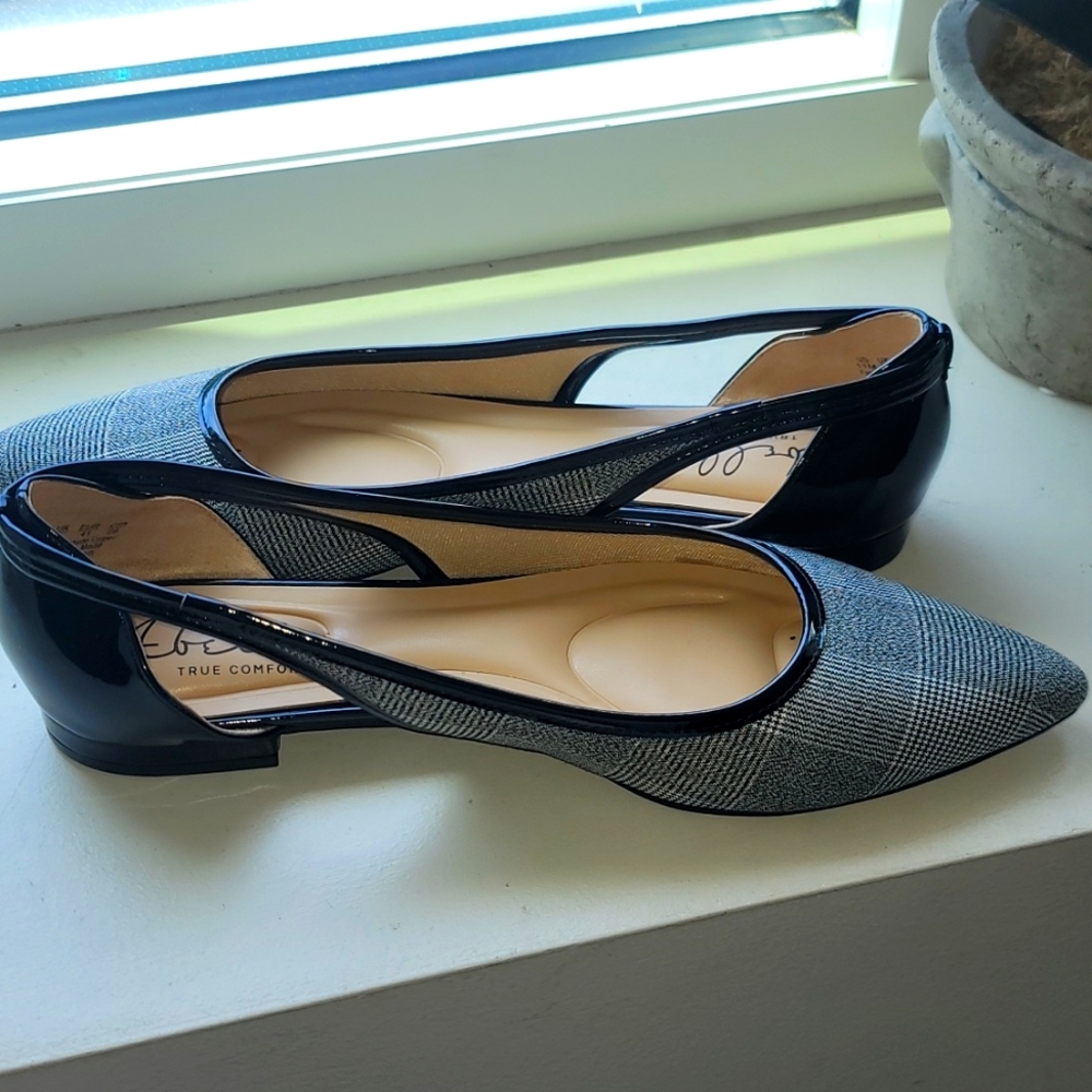 Flat Women's Shoes